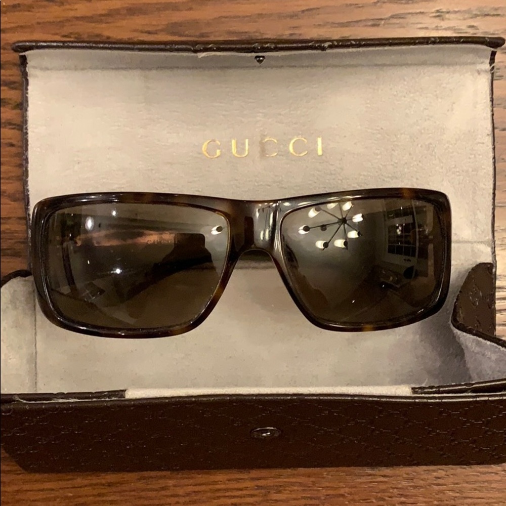 Gucci Unisex Rectangular Tortoise Sunglasses - image 5